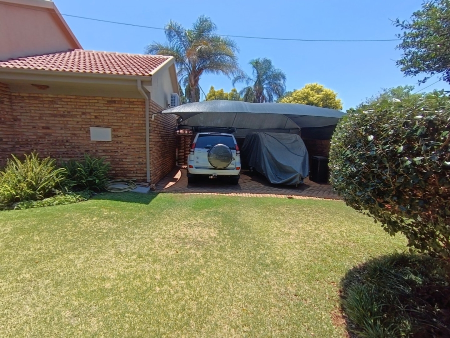 4 Bedroom Property for Sale in Doringkruin North West